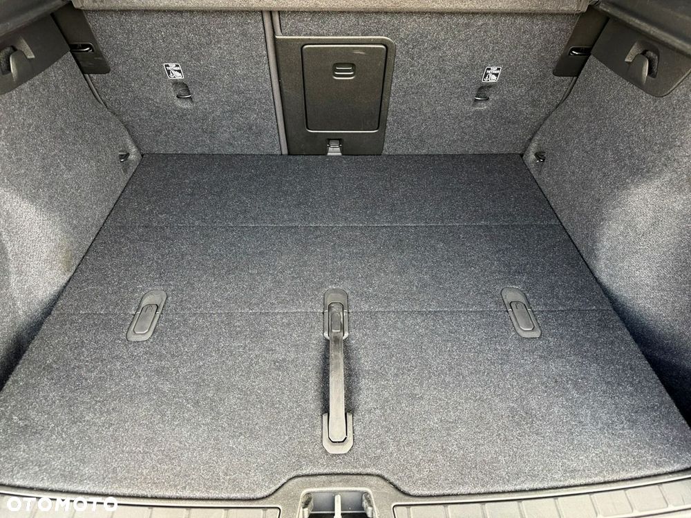 Volvo XC 40 - 13