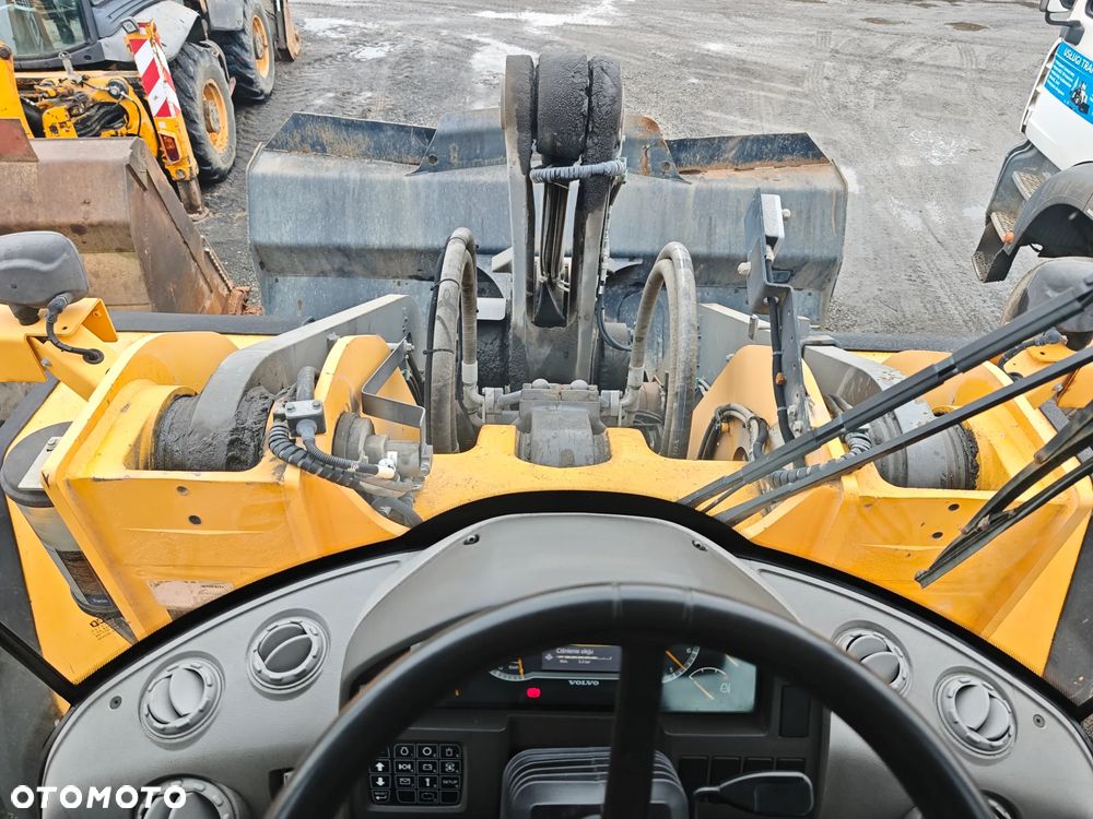 Volvo L180H - 7