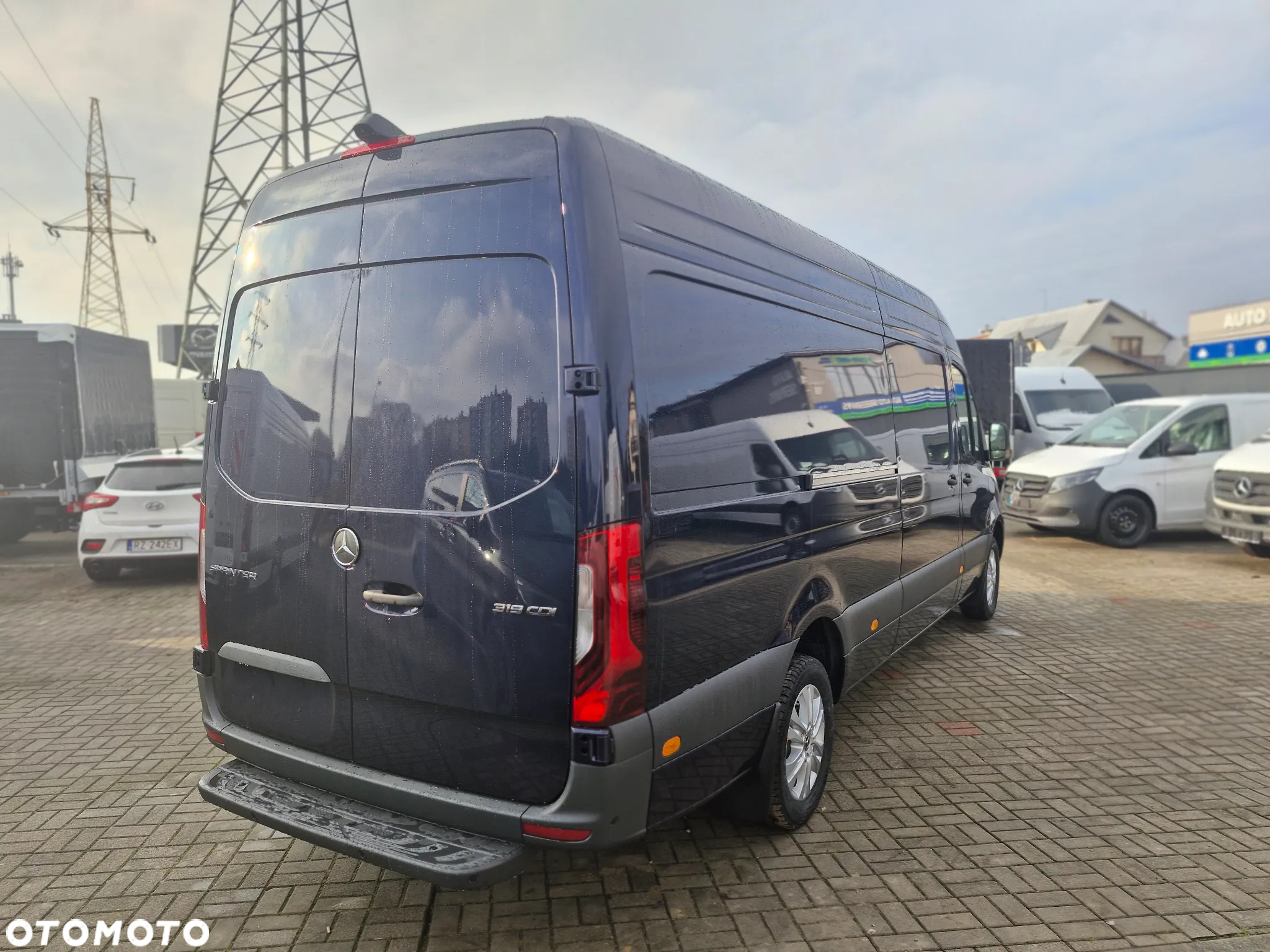 Mercedes-Benz Sprinter 319 CDI - 5