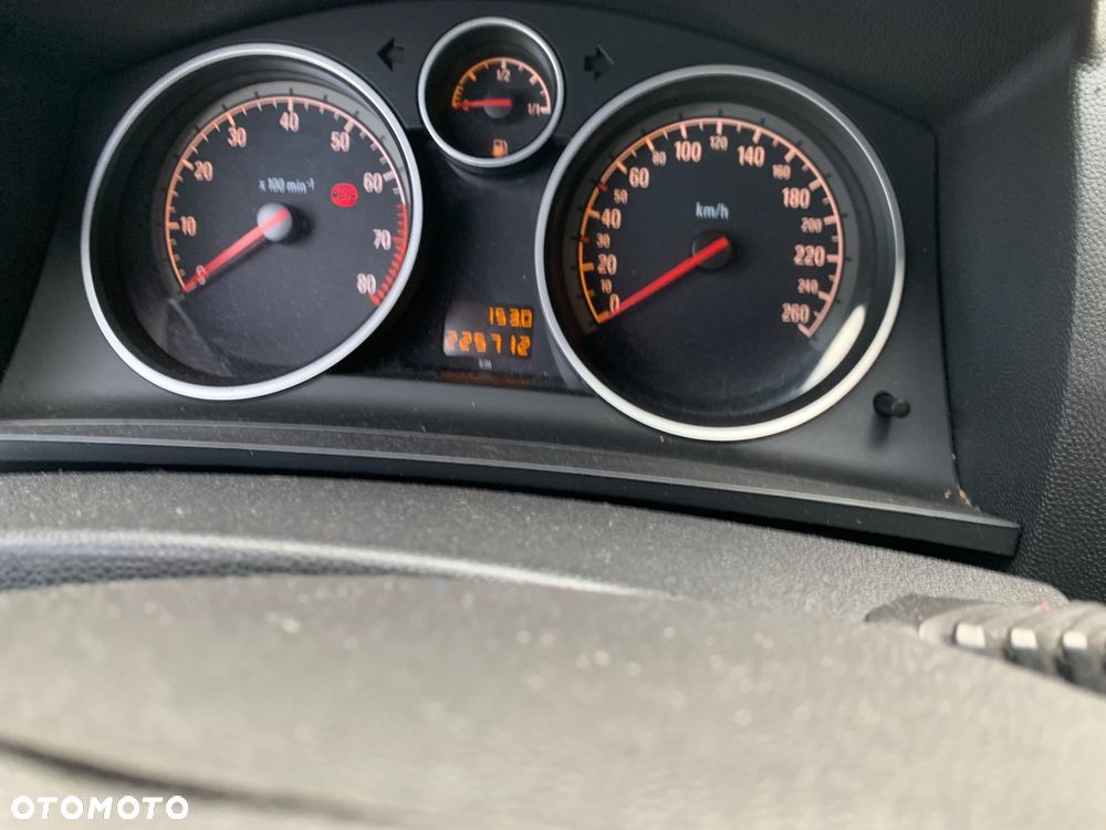 Opel Zafira 1.8 Innovation 110 Jahre - 6