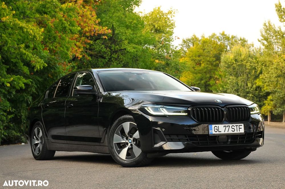 BMW Seria 5 520d AT MHEV - 30