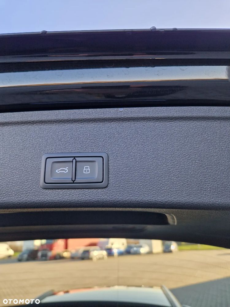 Audi A4 Avant 35 TFSI S tronic design - 16