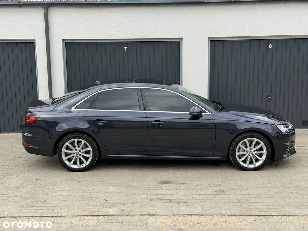 Audi A4 Limousine - 12