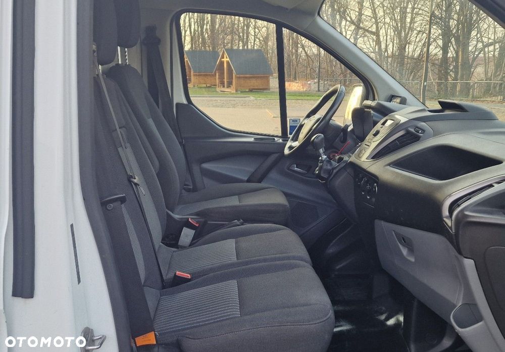 Ford Transit Custom - 18
