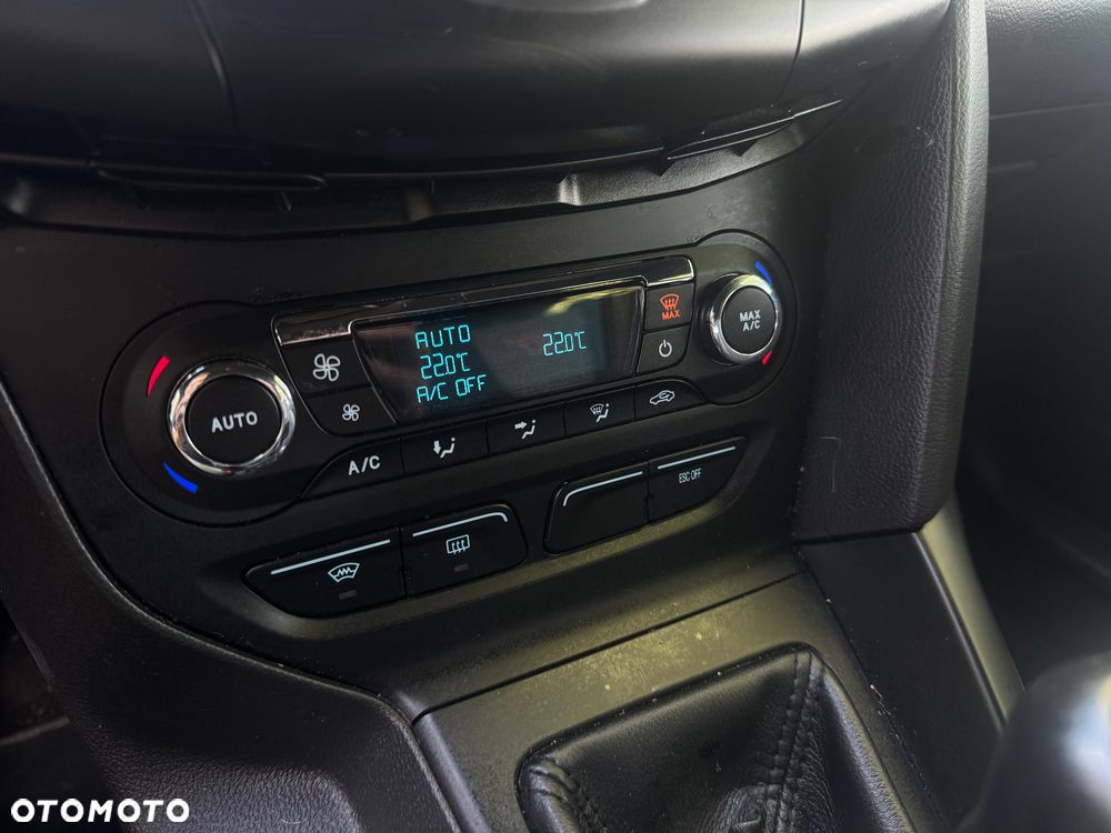 Ford Focus 2.0 EcoBoost ST - 16