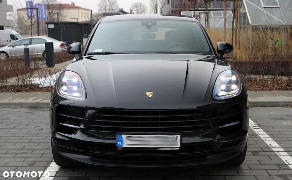 Porsche Macan - 2