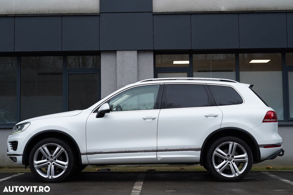Volkswagen Touareg 3.0 V6 TDI SCR Blue Motion DPF Automatik Exclusive - 24