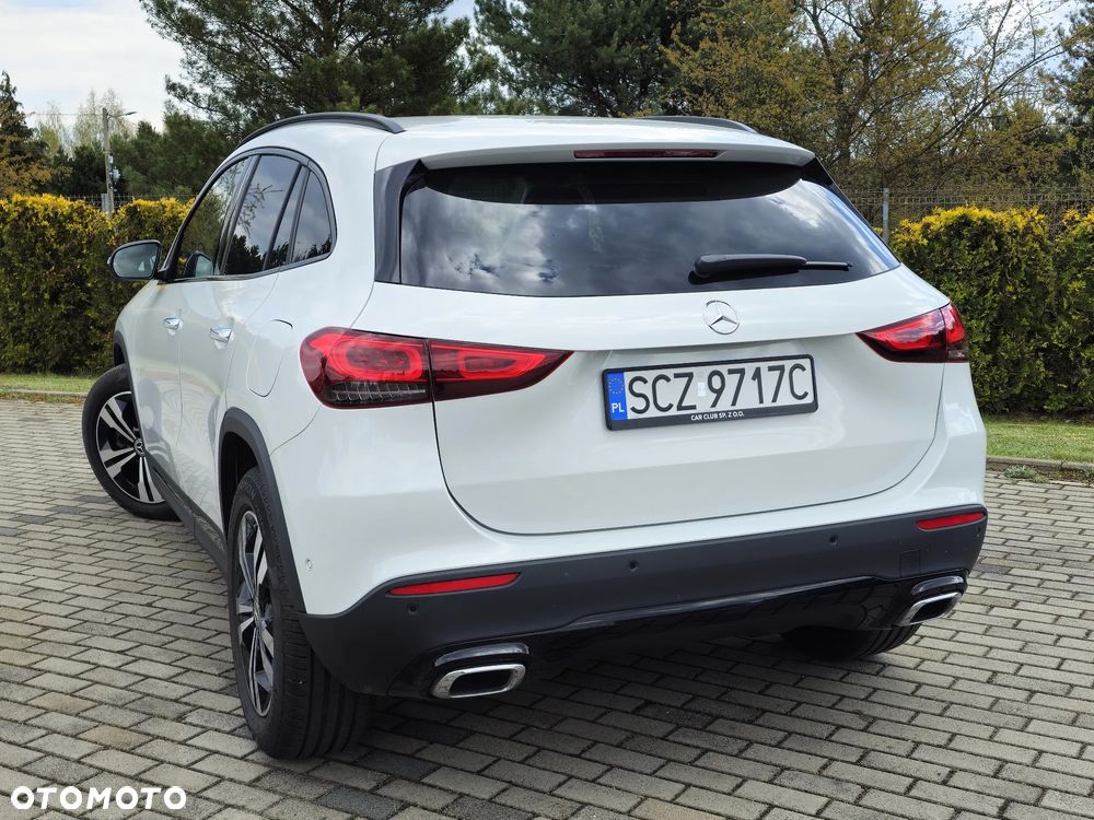 Mercedes-Benz GLA 200 Progressive - 6