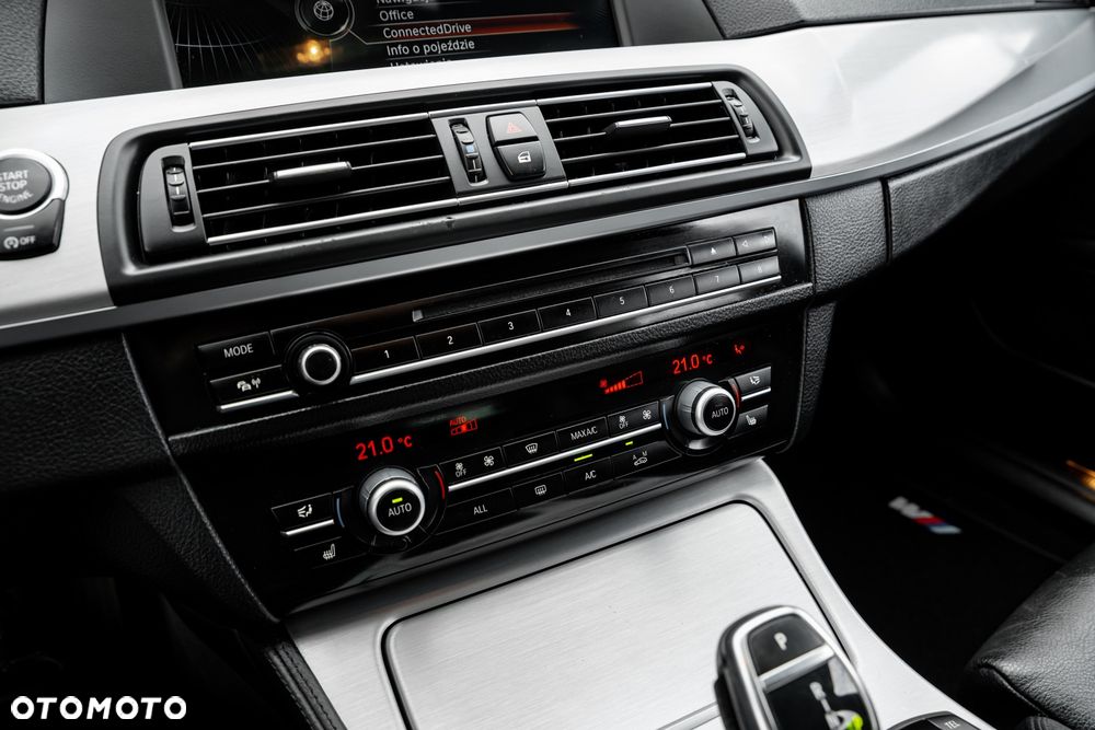 BMW Seria 5 520d - 36