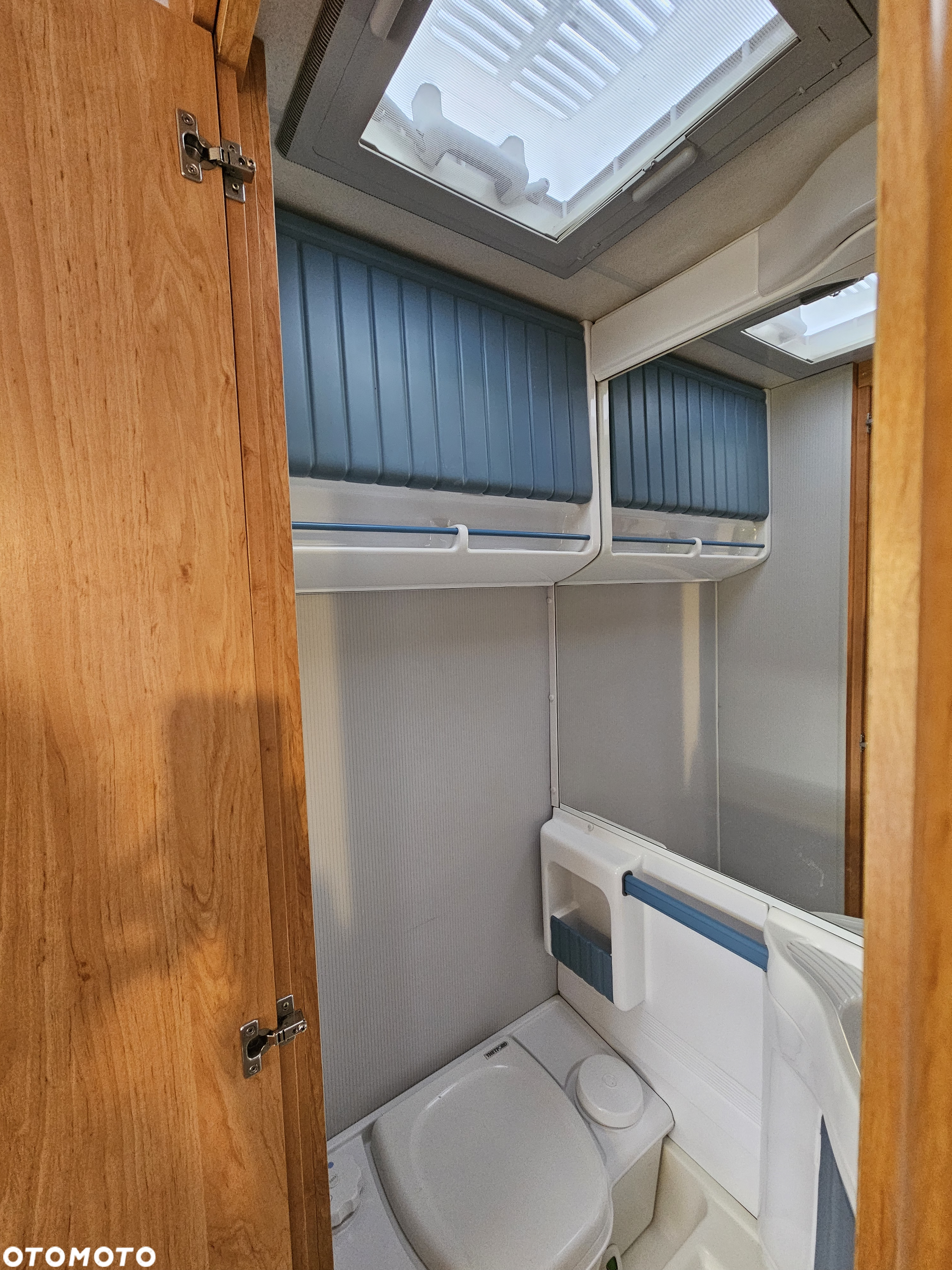 KNAUS 6505 - 16