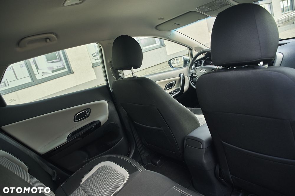 Kia Ceed 1.6 CRDi 128 Spirit - 27