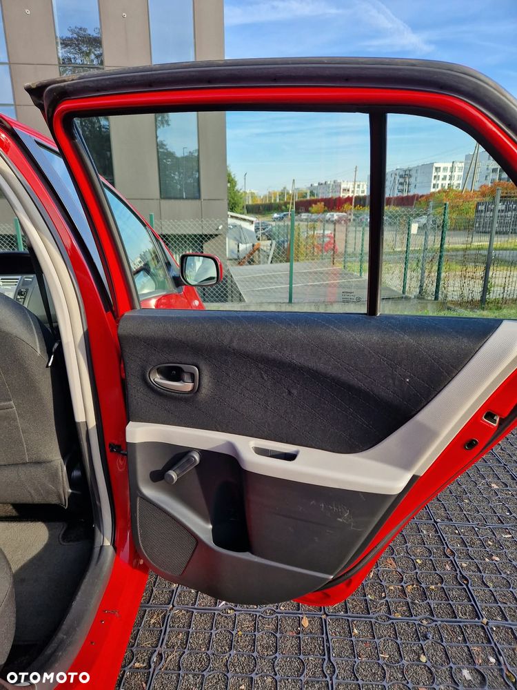 Toyota Yaris - 21