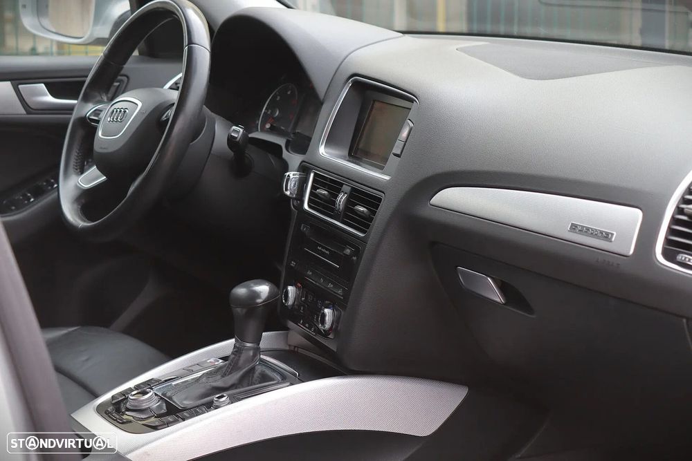 Audi Q5 2.0 TDI quattro S-line S-tronic - 25