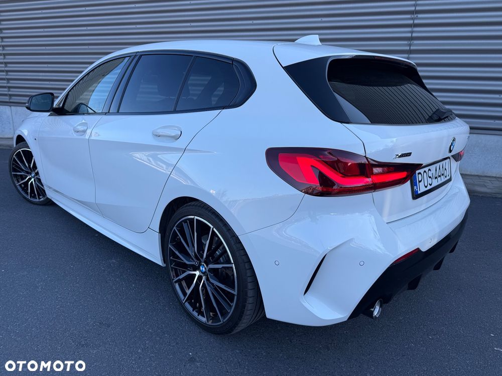 BMW Seria 1 120d xDrive Edition M Sport Shadow - 4