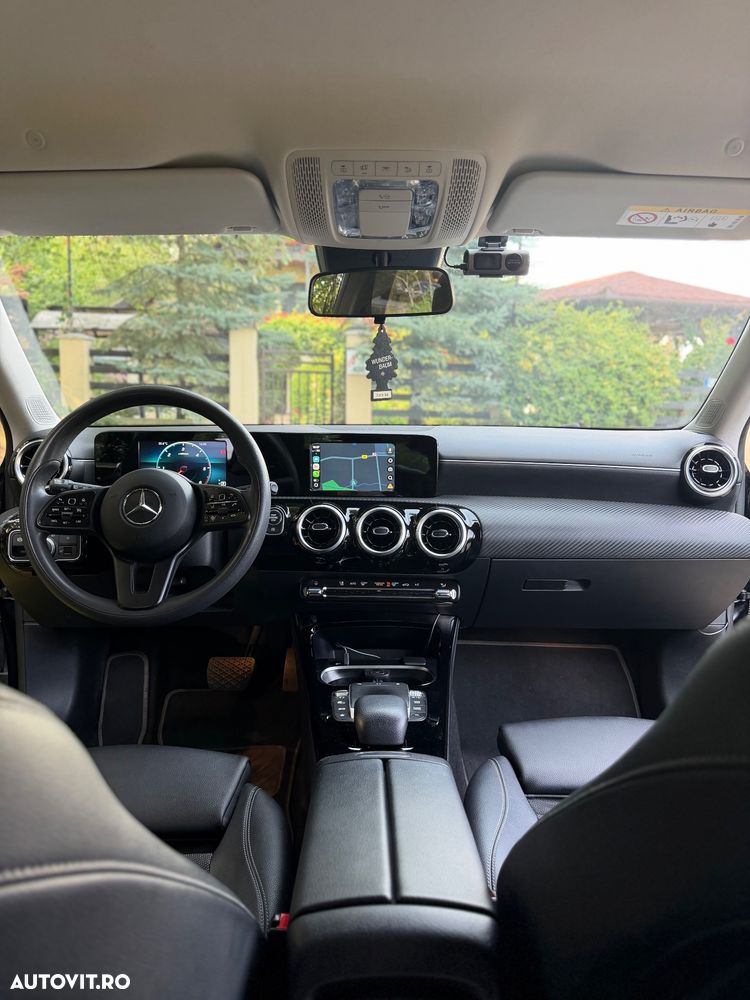 Mercedes-Benz A 180 d 8G-DCT - 4