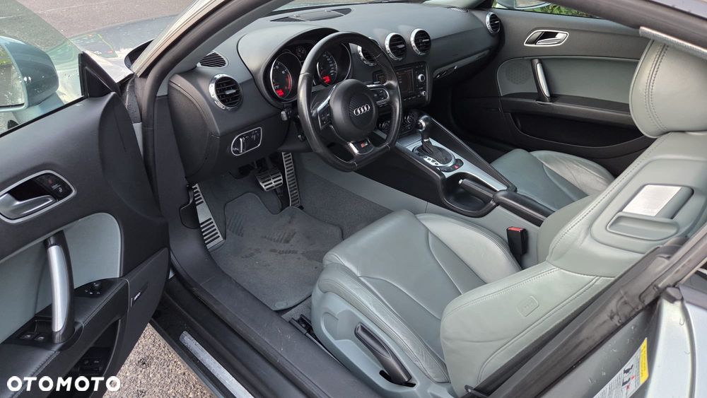 Audi TT Coupé 3.2 quattro DSG - 6