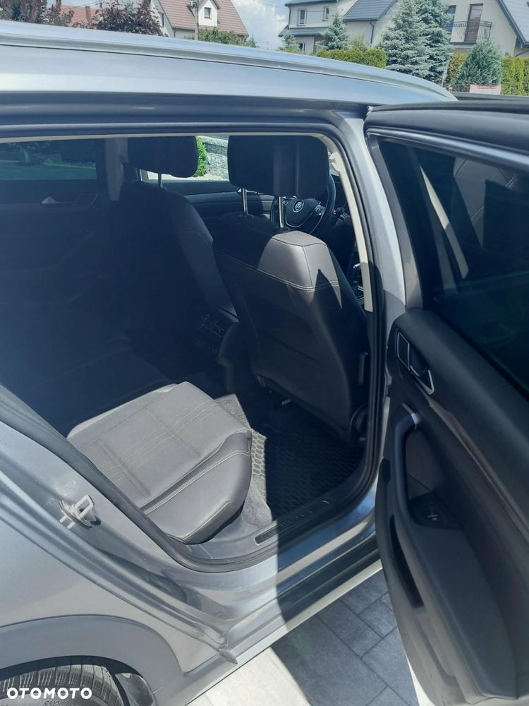 Volkswagen Passat Alltrack - 28