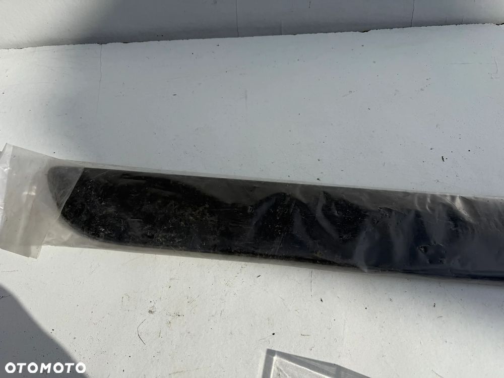 NOWA LISTWA DRZWI PRAWYCH PRZESUWNYCH 1497642077 FIAT SCUDO II JUMPY EXPERT - 2