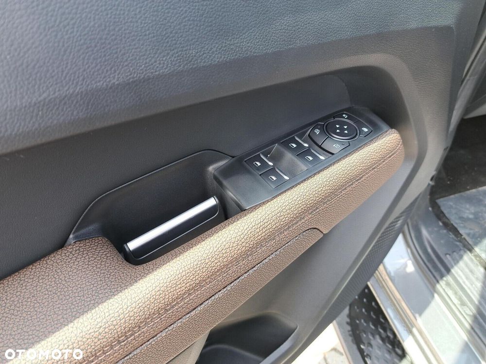 Volkswagen Amarok - 34