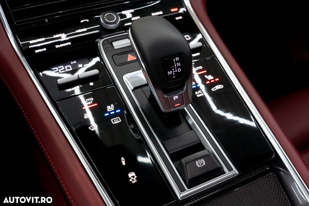 Porsche Panamera 4S Diesel - 37