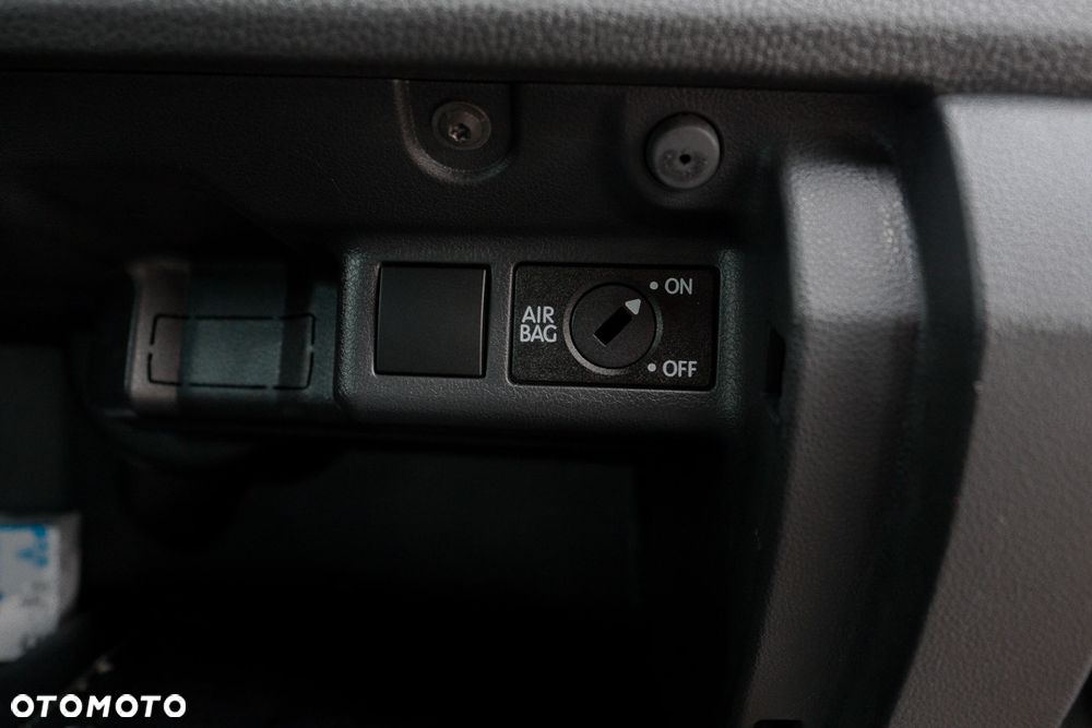 Volkswagen Polo 1.4 16V Highline - 28