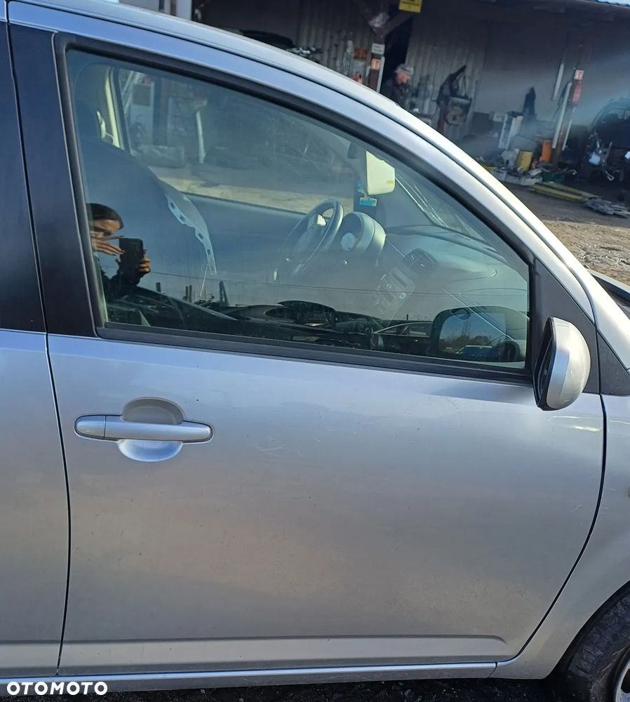 DAIHATSU SIRION II 08r DRZWI PRAWY PRZÓD PRAWE PRZEDNIE GOŁE - 1