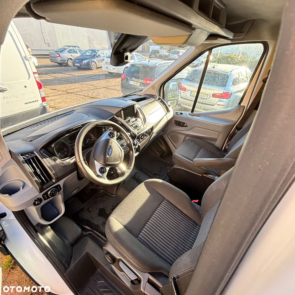 Ford Transit Jumbo - 10