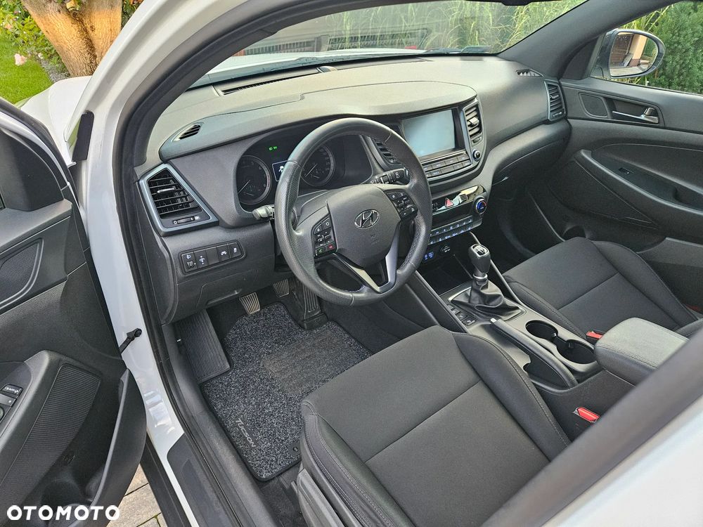 Hyundai Tucson 1.6 GDI BlueDrive Comfort 2WD - 6