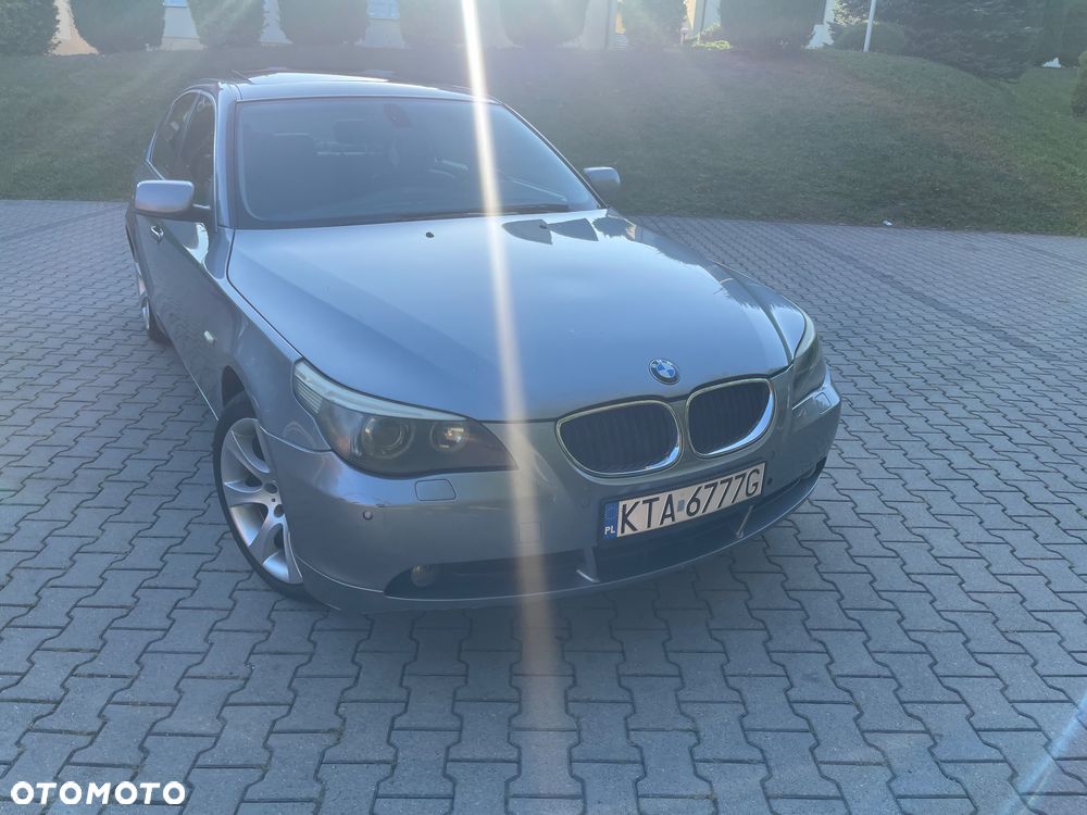 BMW Seria 5 520i - 3