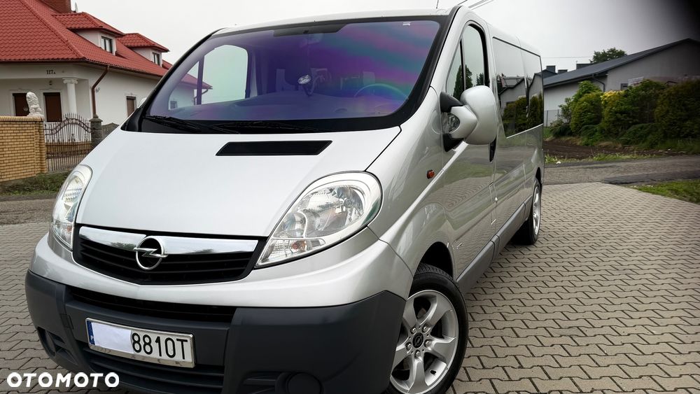 Opel Vivaro - 2
