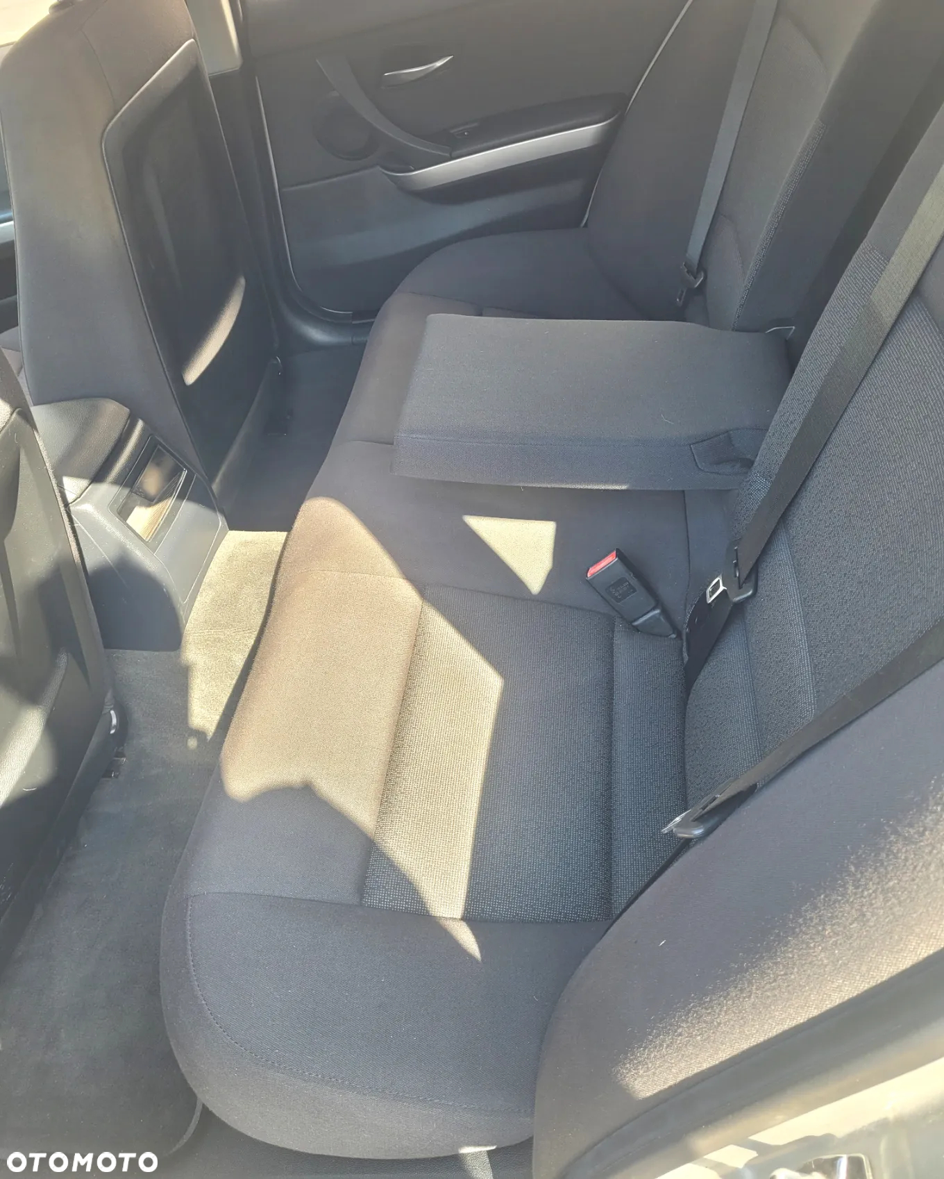 BMW Seria 3 318i - 14
