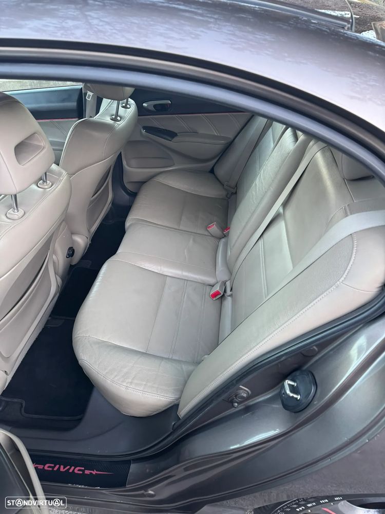 Honda Civic 1.3 DSI i-VTEC Hybrid Executive - 15