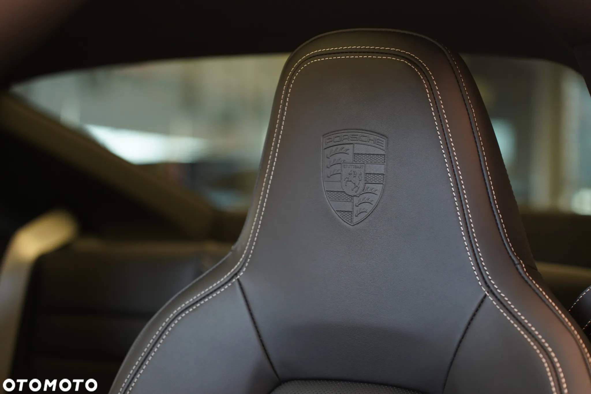 Porsche 911 Carrera - 19