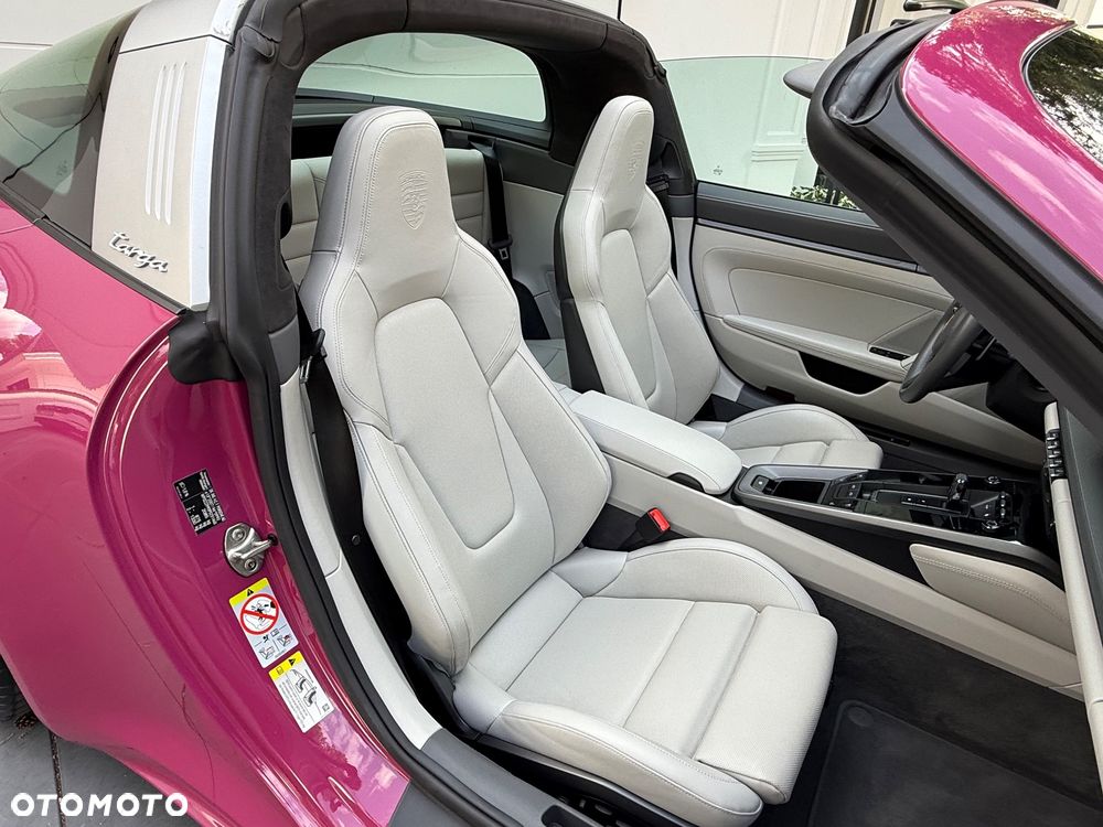 Porsche 911 Targa 4S - 20