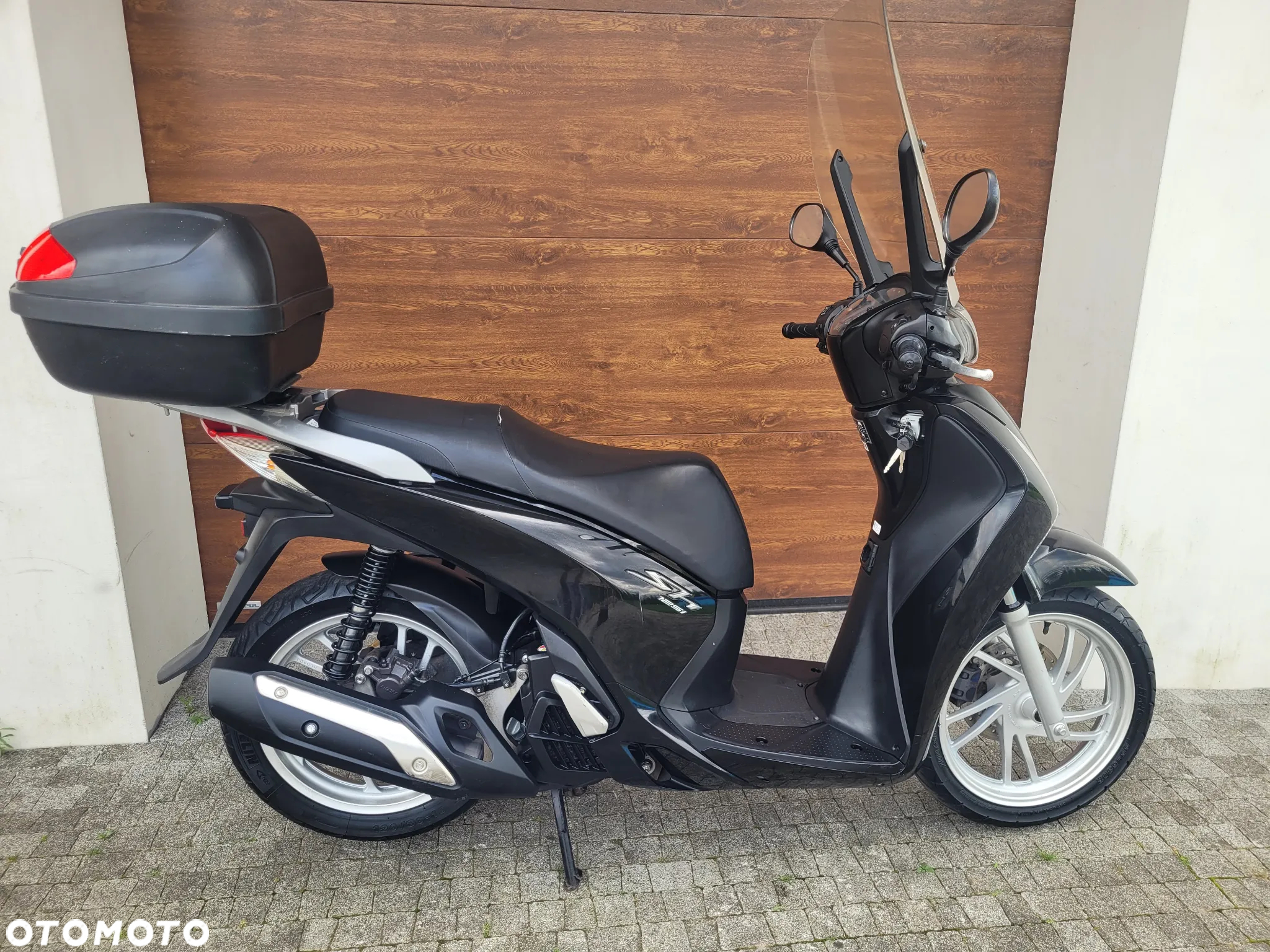 Honda SH - 24