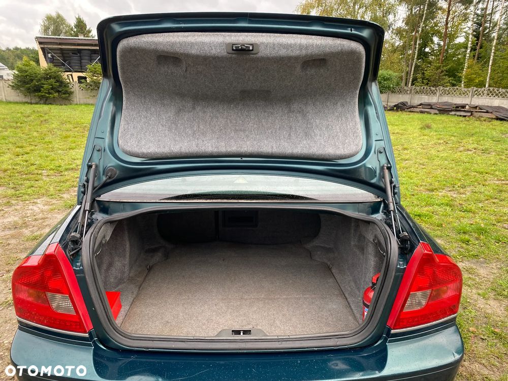 Volvo S80 - 11
