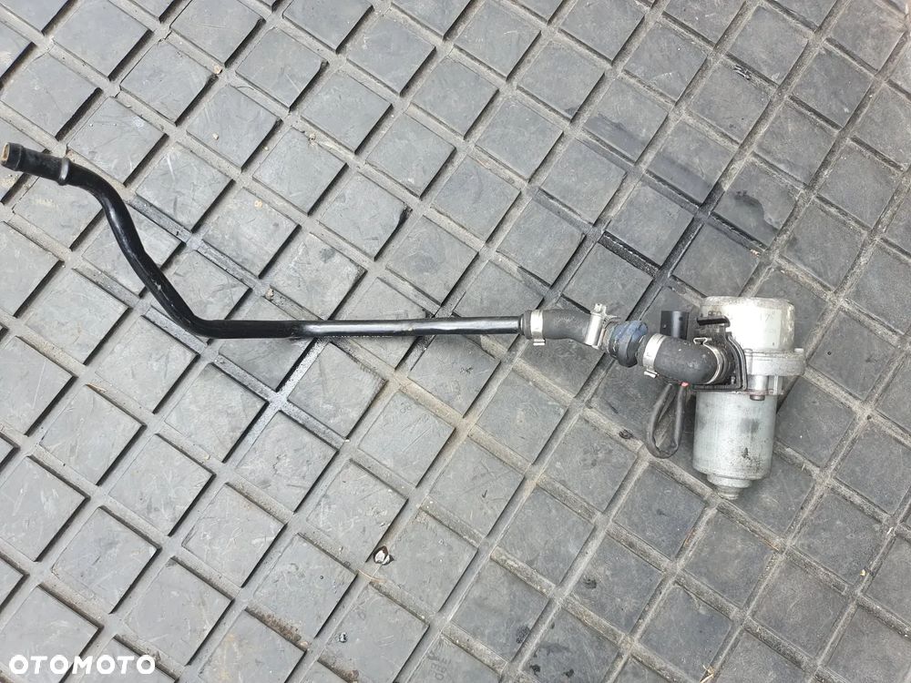 POMPA HAMULCOWA AUDI A4 B6 / A4 B7 / A6 C5 8E0927317 - 1