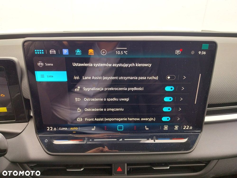 Volkswagen T-Roc - 12