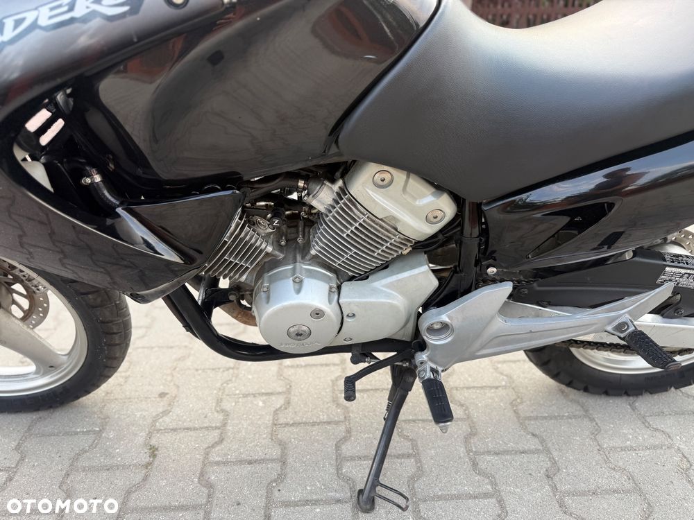 Honda XL - 22