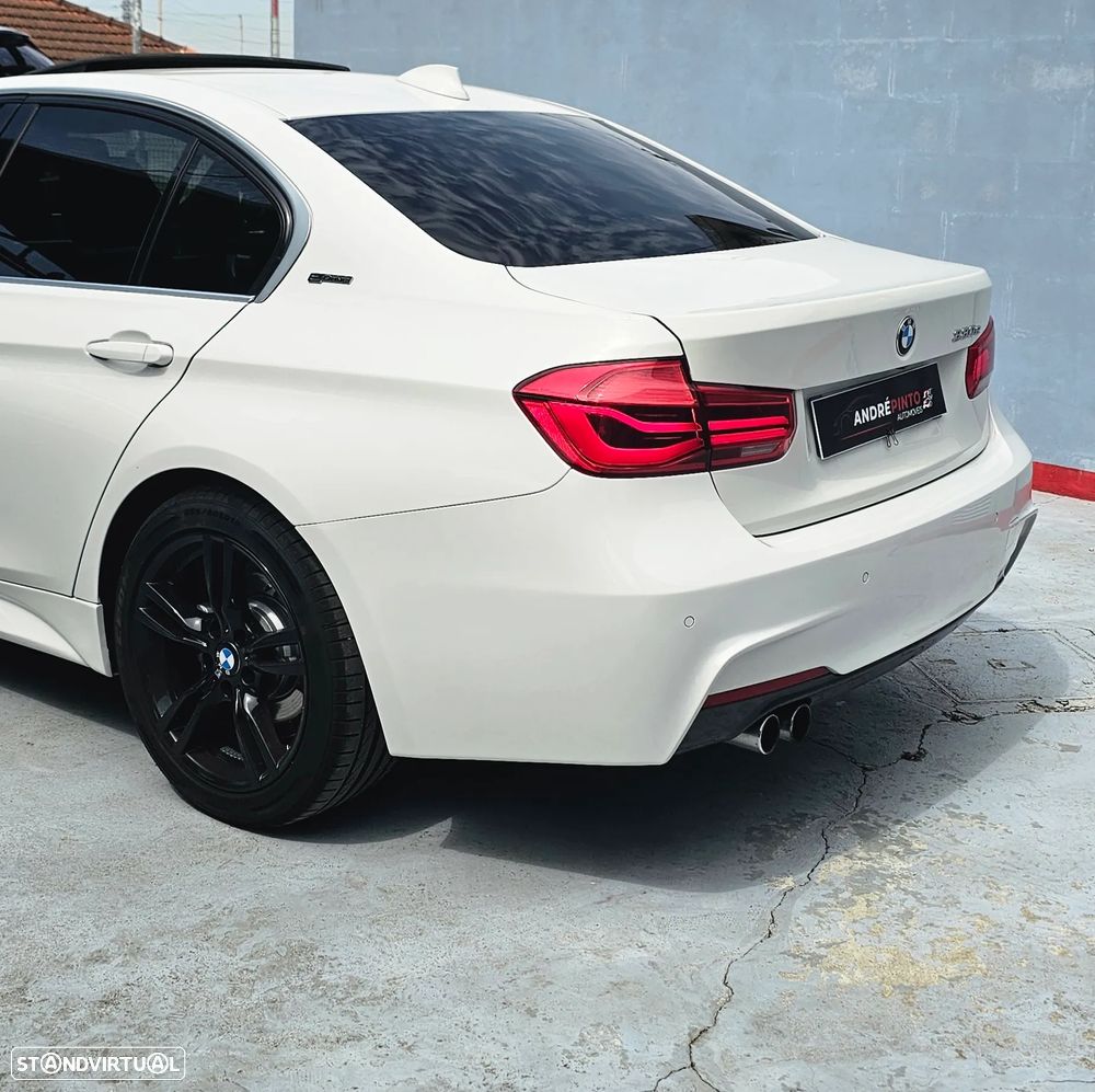 BMW 330 e iPerformance Pack M - 5