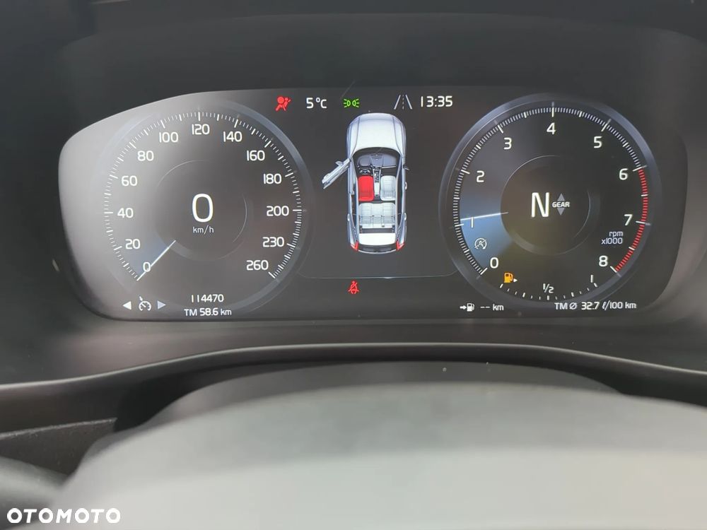 Volvo XC 40 T3 Momentum - 19