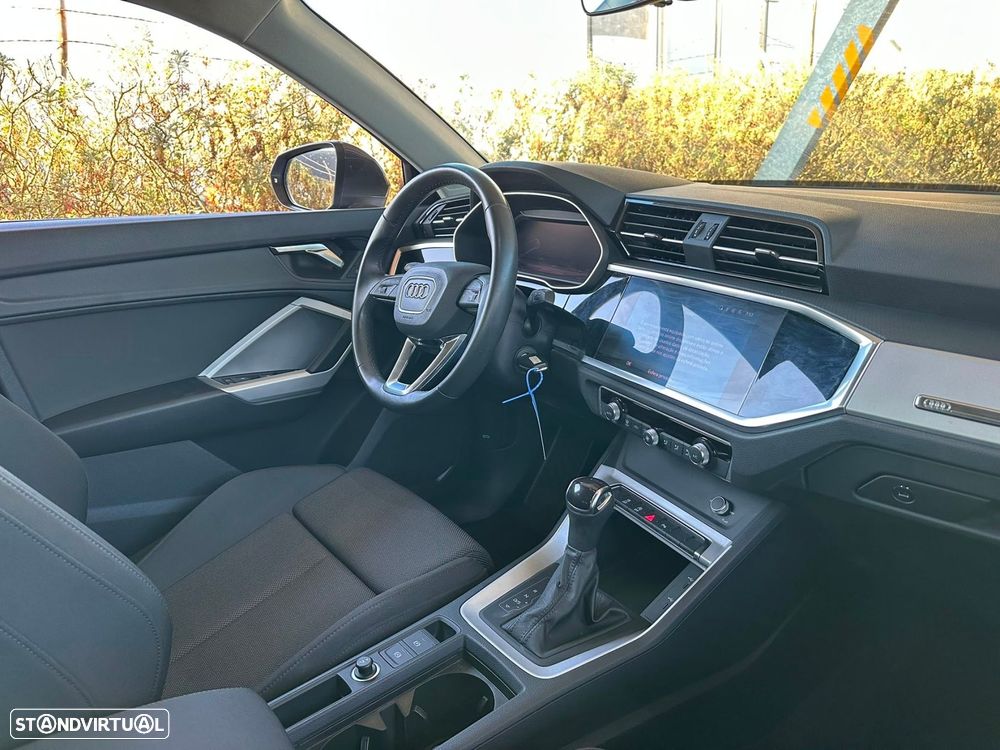Audi Q3 35 TFSI S tronic - 12