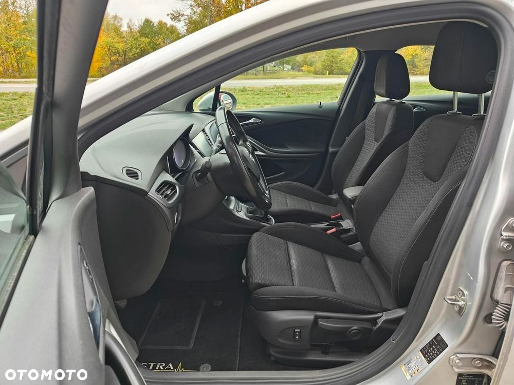 Opel Astra - 10