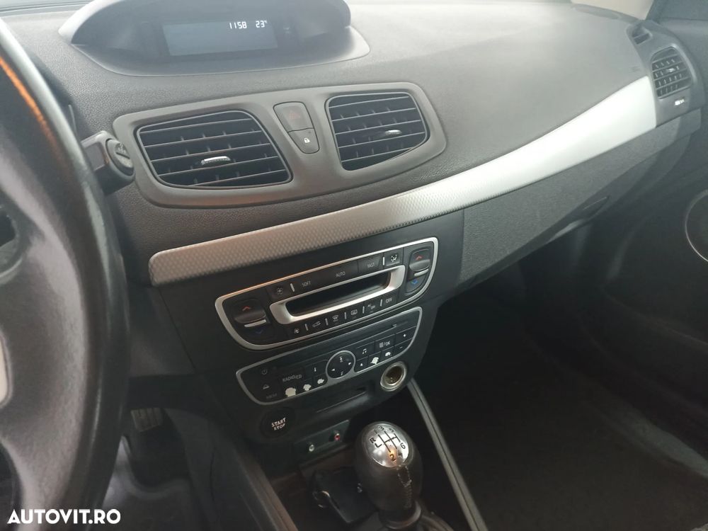Renault Megane 1.5 dCi Dynamique - 11