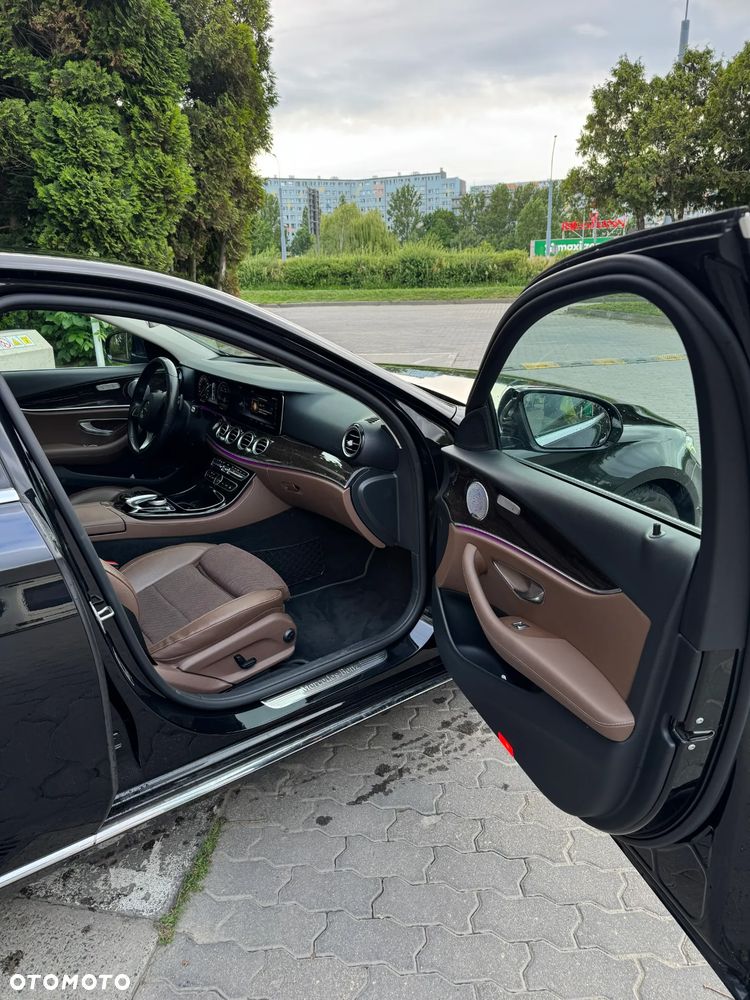 Mercedes-Benz Klasa E 220 d 9G-TRONIC - 10