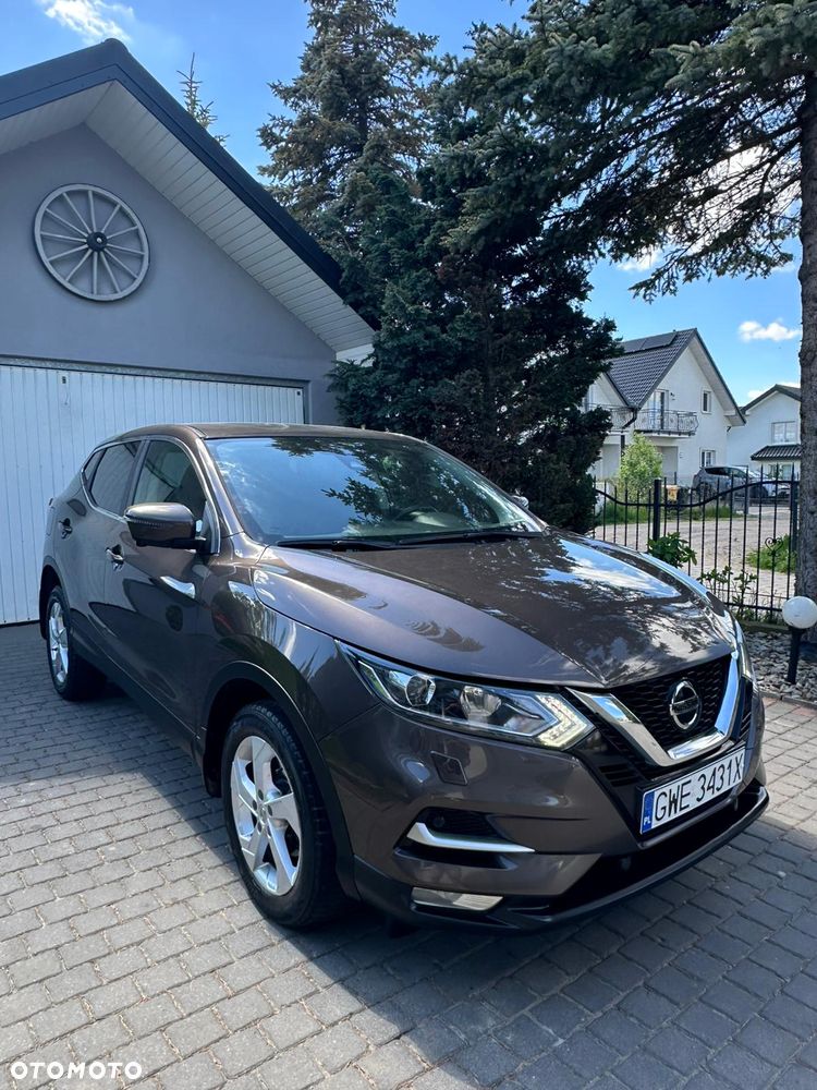 Nissan Qashqai 1.3 DIG-T DCT TEKNA - 1