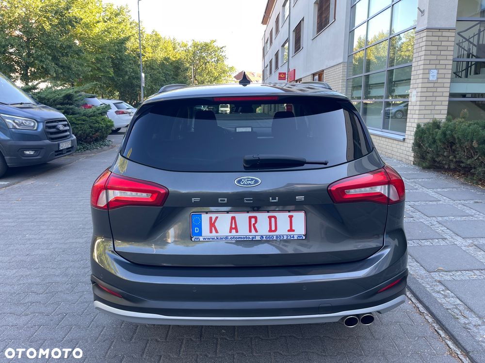 Ford Focus - 8