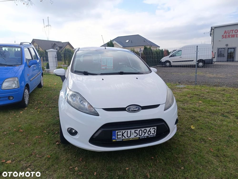 Ford Fiesta - 2