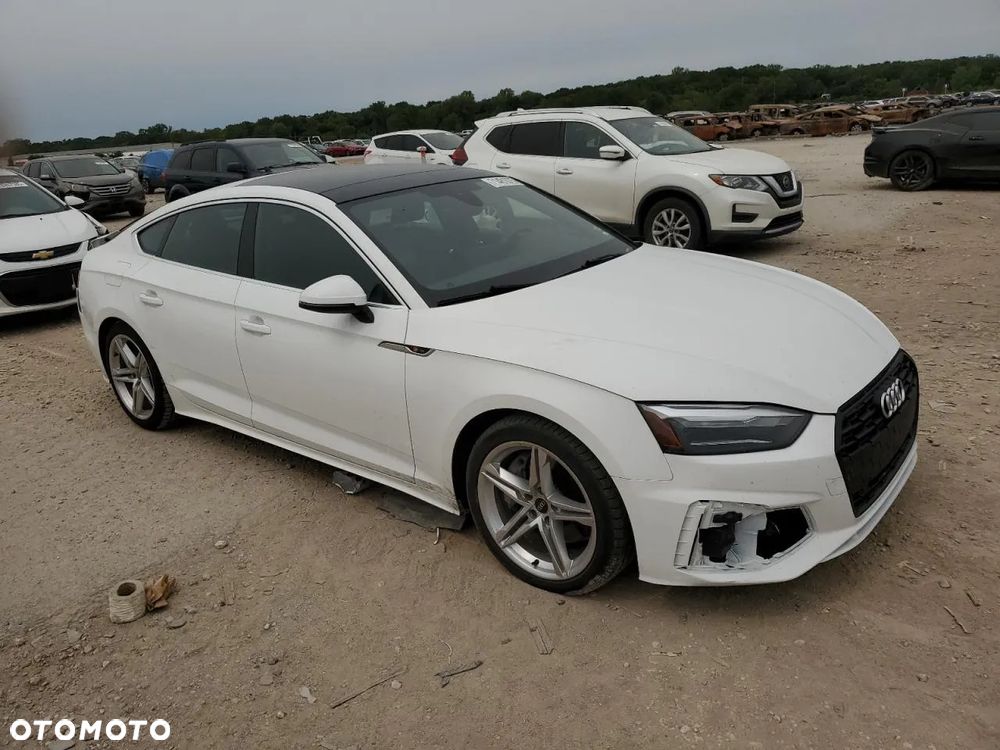 Audi A5 e-Hybrid Quattro S tronic - 4