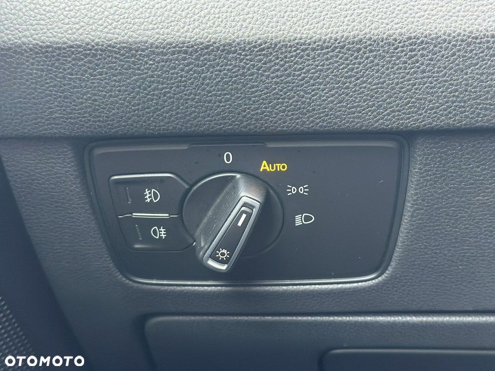 Volkswagen Passat Variant - 26